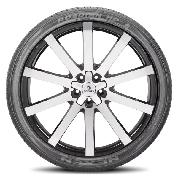 285/35R22 XL Nexen Roadian HP