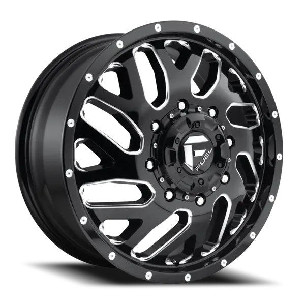 Fuel Triton Dually 22 8.25 105