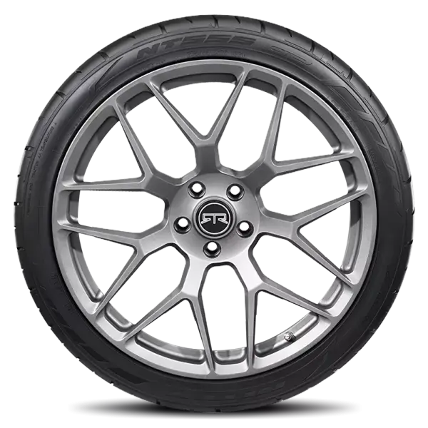 255/45ZR17 XL Nitto NT555 G2