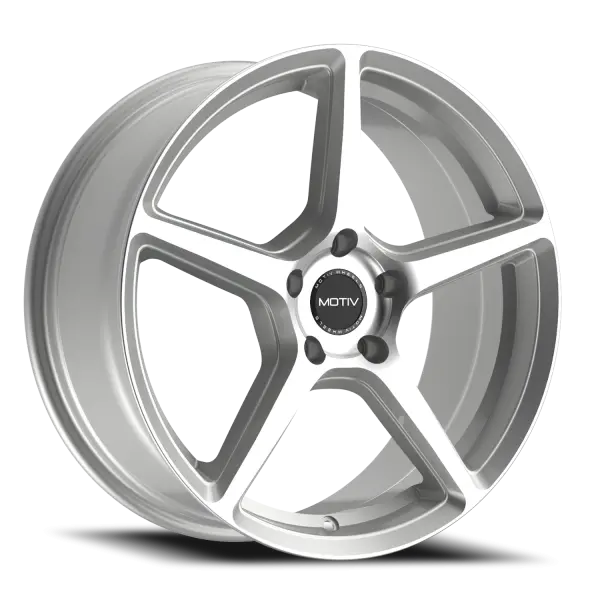 Motiv Blade 16 7.5 40