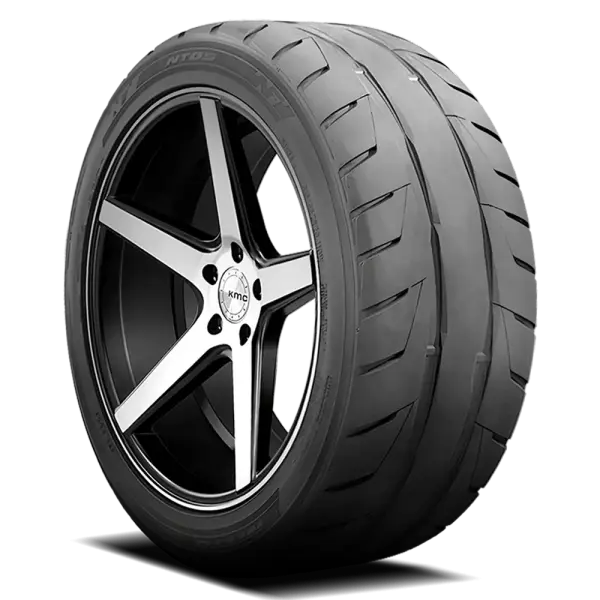 225/40R18 XL Nitto NT05