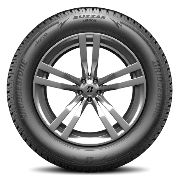 215/70R17 XL Bridgestone Blizzak LM005 R0