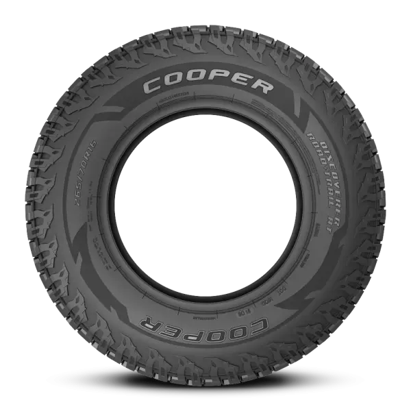 265/70R16 Cooper Discoverer Road + Trail AT