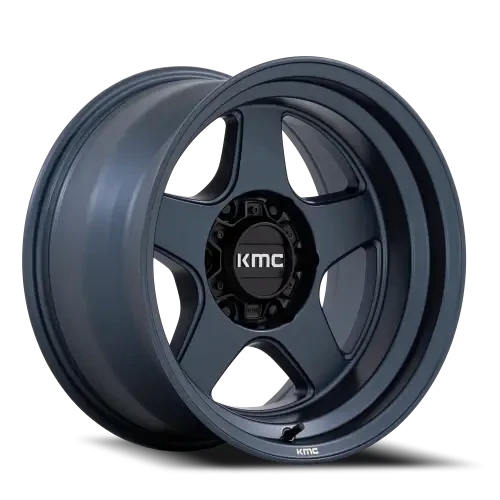 KMC Lobo 17 8.5 -10