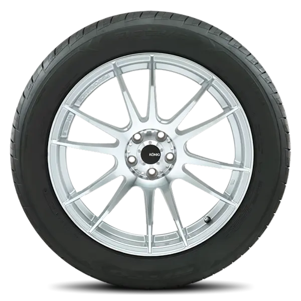 255/40ZR17 XL Nitto Motivo