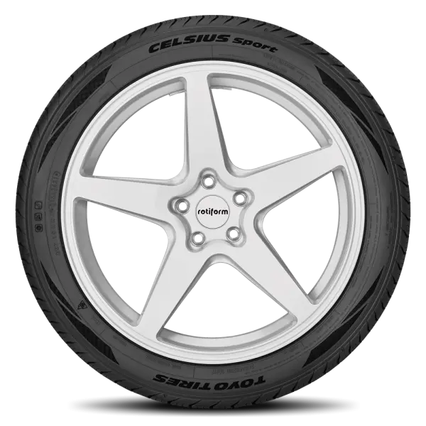 235/45R18 XL Toyo Celsius Sport