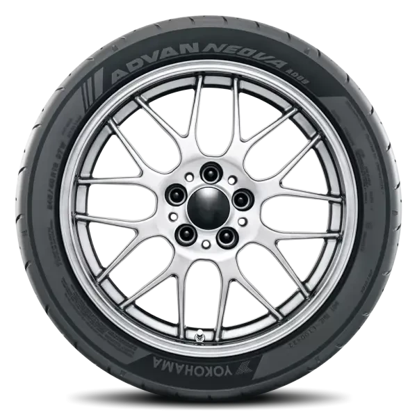 295/35R18 XL Yokohama Advan Neova AD09