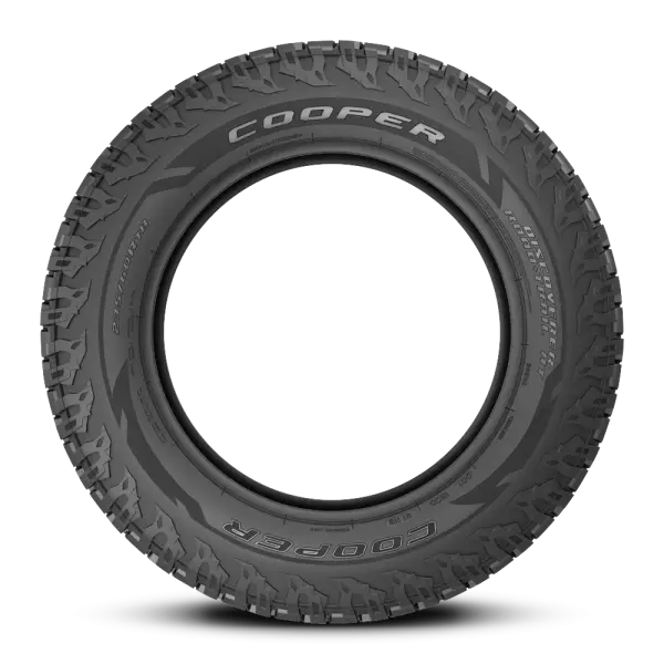 235/60R18 XL Cooper Discoverer Road + Trail AT