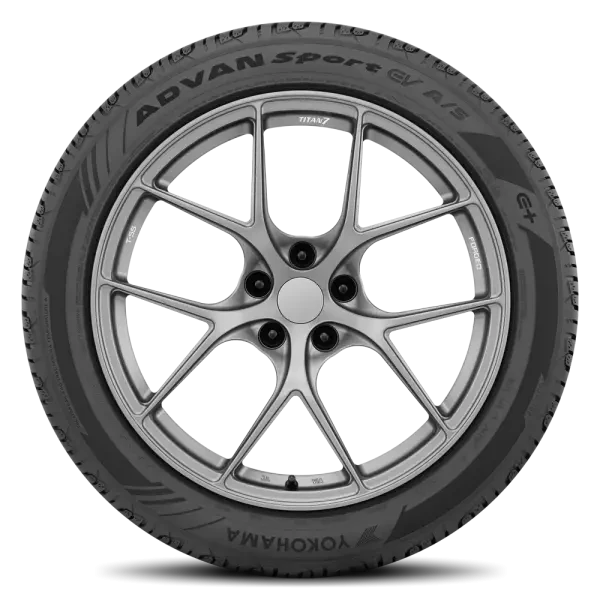 285/40R19 XL Yokohama Advan Sport EV A/S